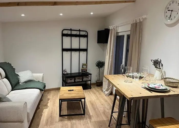 Les Chênes Verts Proche Gorges De L'ardèche Apartamento